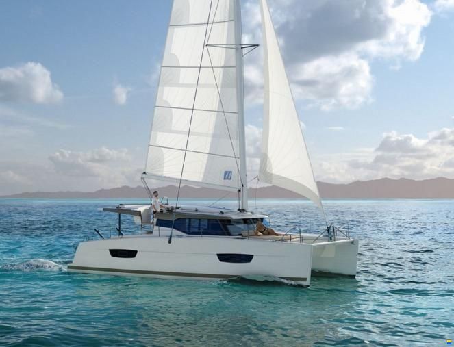 Fountaine Pajot Lucia 40