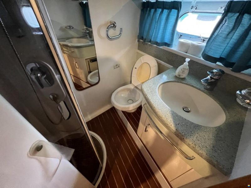 Fairline Squadron 62