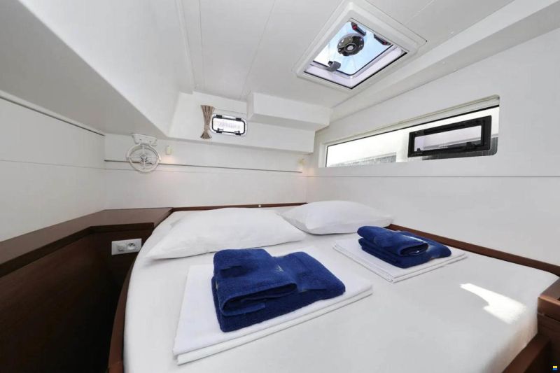 Lagoon 40