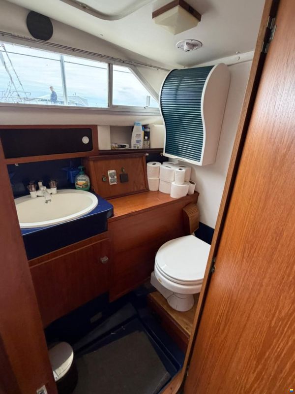 Fairline Sedan 32 Fly