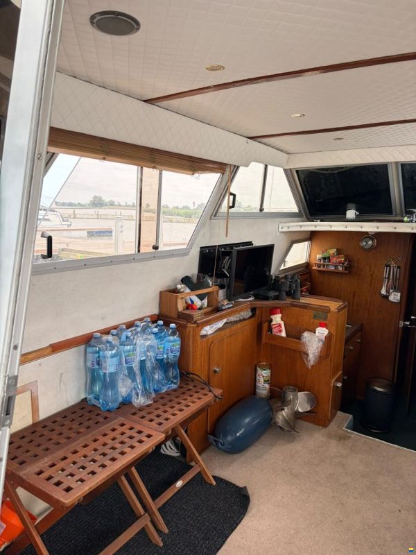 Fairline Sedan 32 Fly