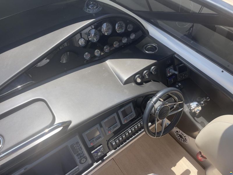 Sunseeker Superhawk 43