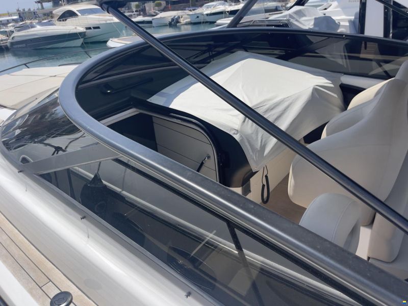 Sunseeker Superhawk 43
