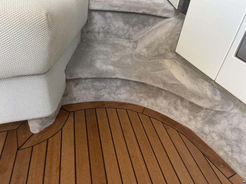 Sunseeker Superhawk 43