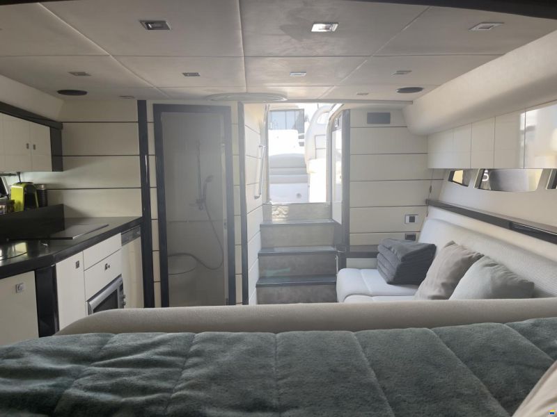 Sunseeker Superhawk 43