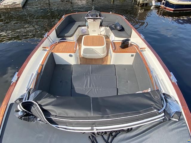 Waterspoor Tendersloep 808 Open