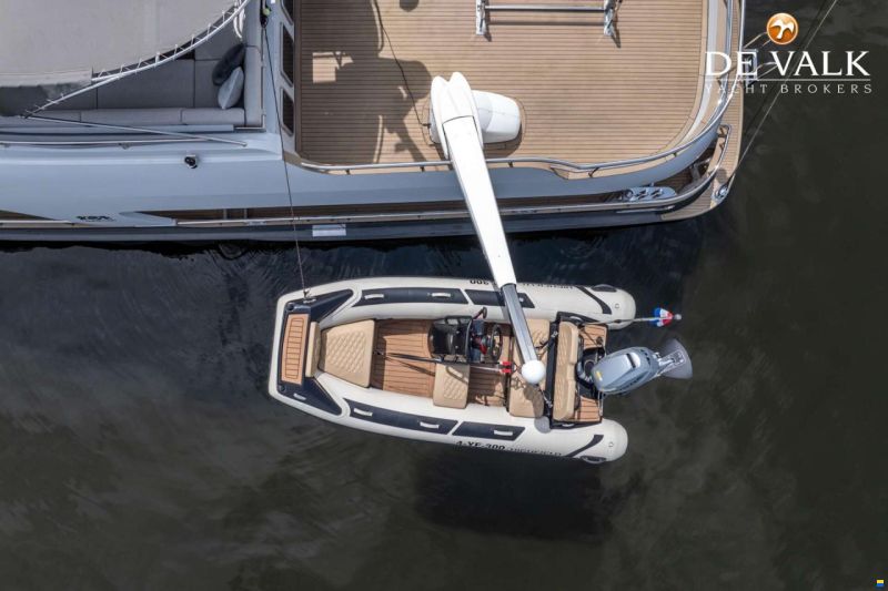 Bloemsma Trawler 70