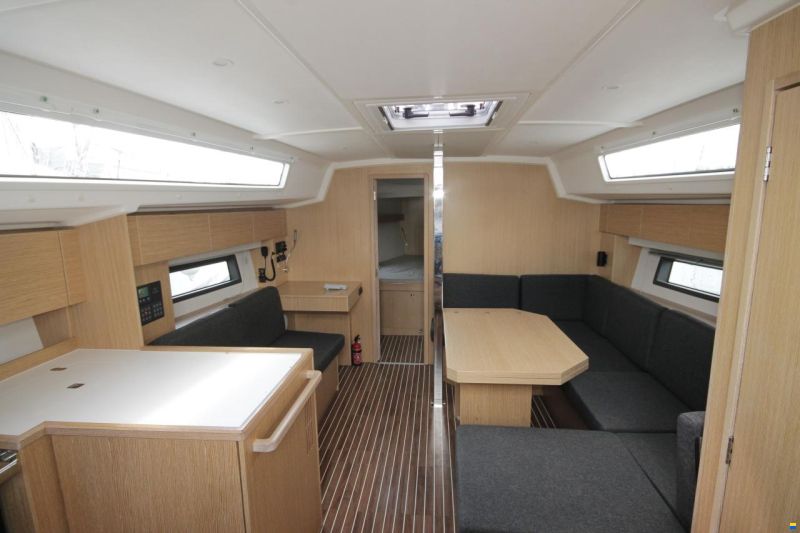 Bavaria C42