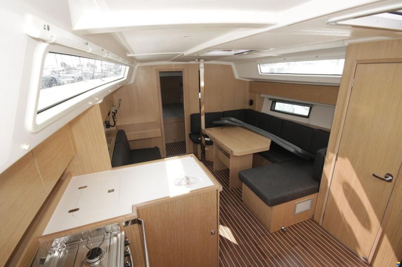 Bavaria C42
