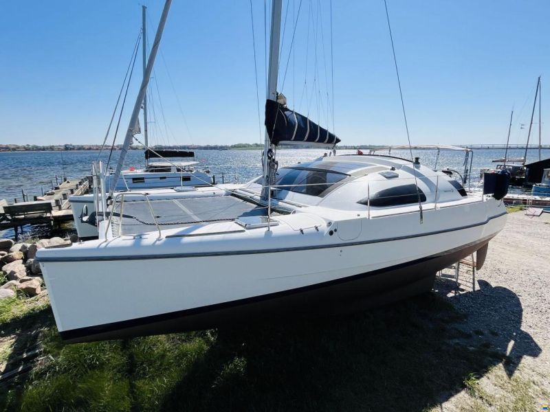 Beneteau Blue II image