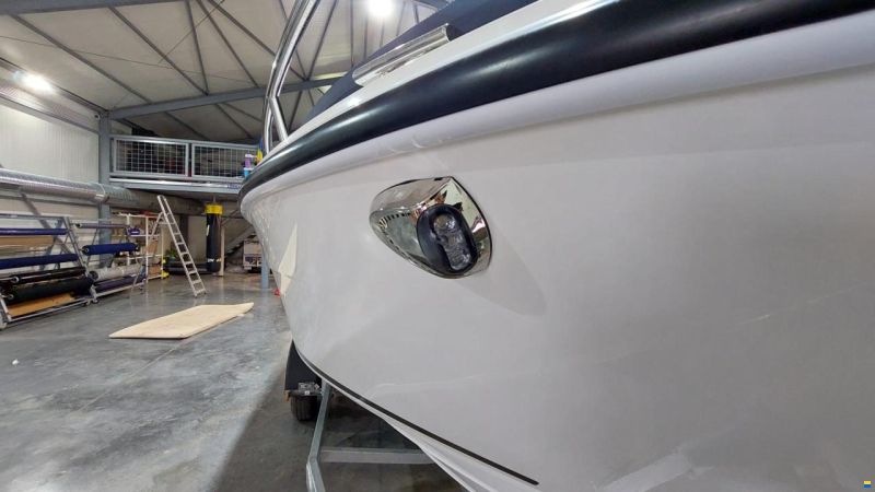 Parker 630 Daycruiser