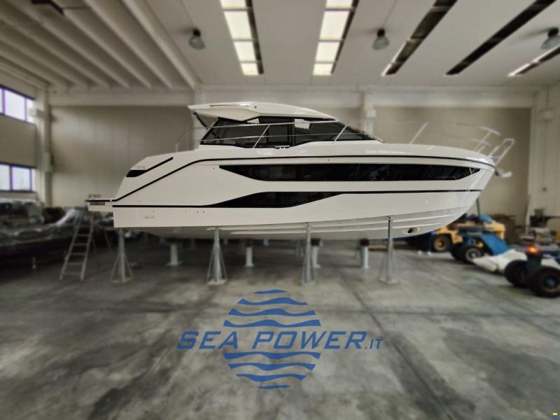 Bavaria SR 36 Hard Top in