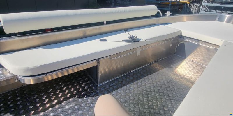 AluShip 550 Tyfoon