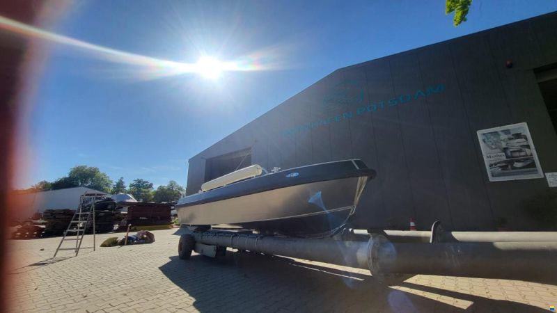 AluShip 550 Tyfoon