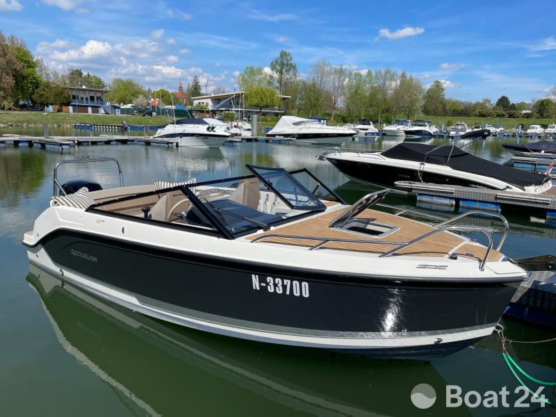 Quicksilver 605 Active Cruiser