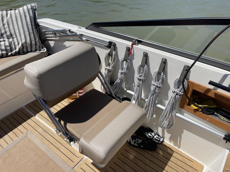 Quicksilver 605 Active Cruiser