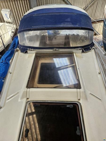 Bavaria 300