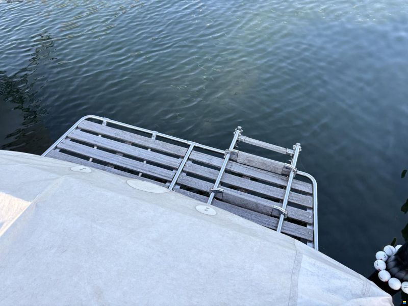 Schweizer Saphir 700 Offshore