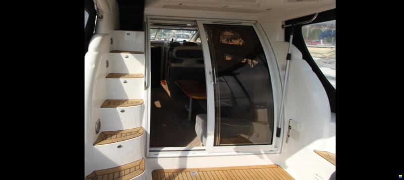 Sealine Fly 33-Top!