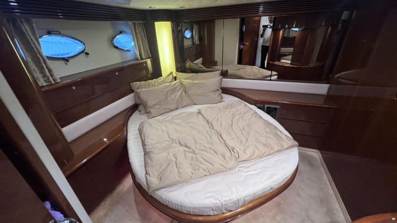 Princess V65