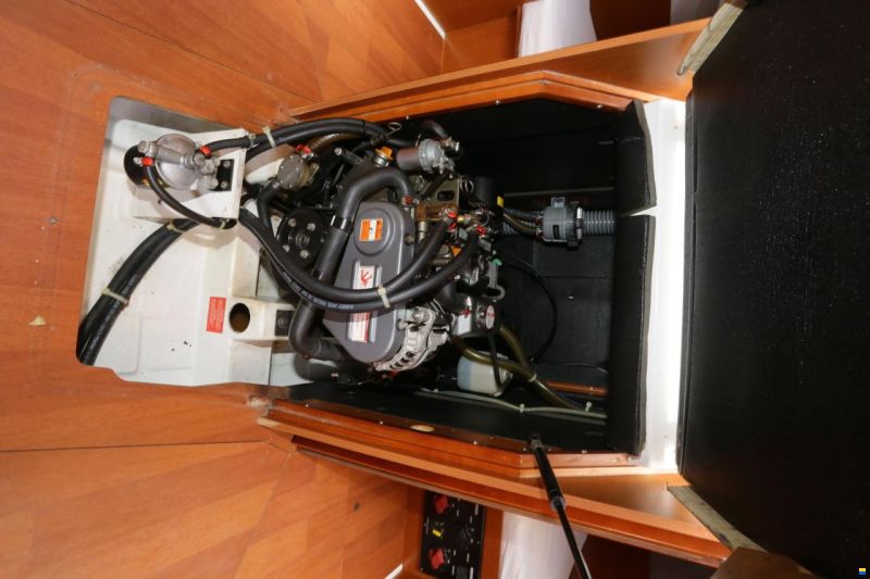 Beneteau Oceanis 35