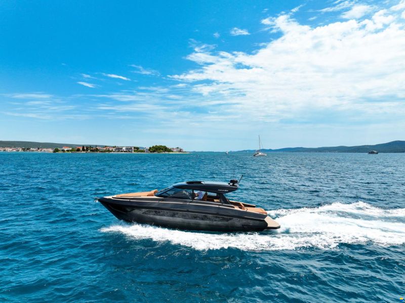 Focus Motor Yacht 3X