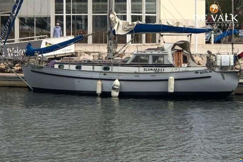 Tayana 37 Pilothouse