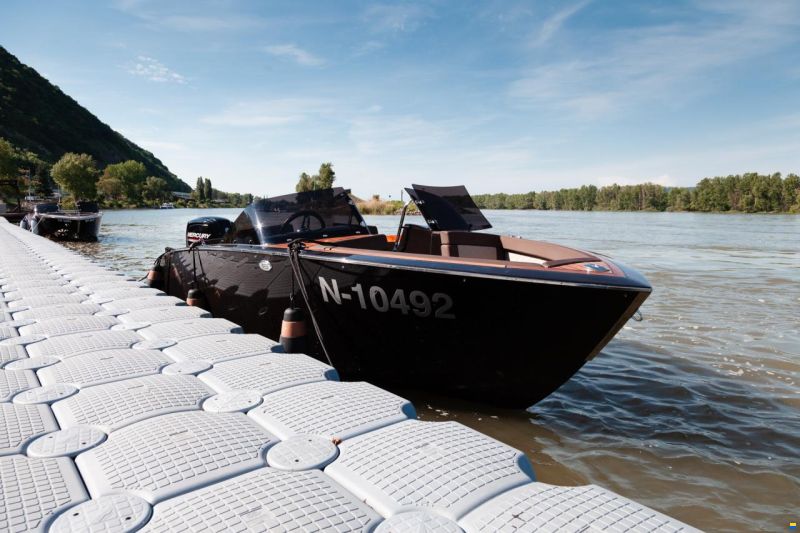 VTS Boats Flying Shark 5.7 Bowrider