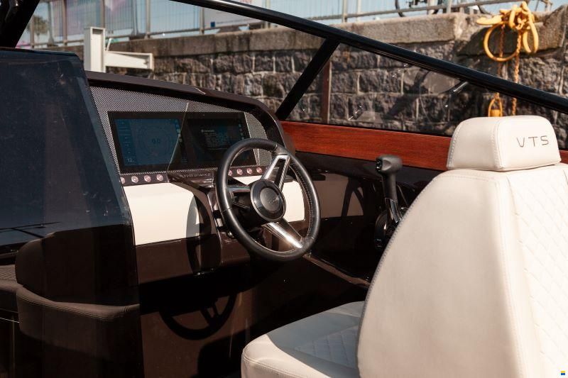 VTS Boats Flying Shark 7.7