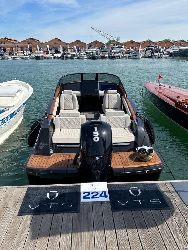 VTS Boats Flying Shark 7.7