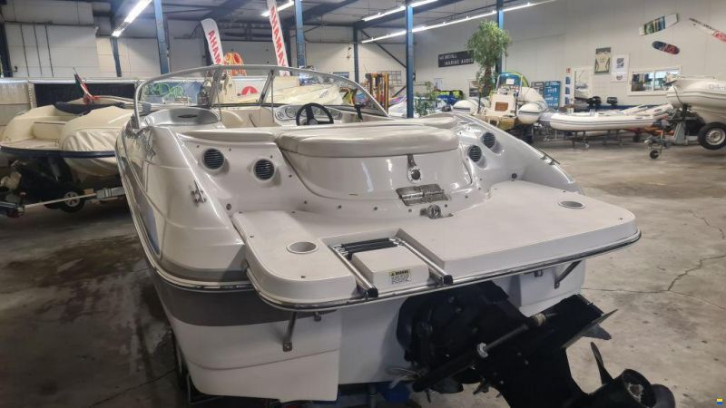 Starcraft C-star 1700 3.0 Mercruiser en trailer