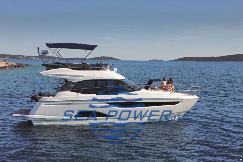 Bavaria R 40 Fly