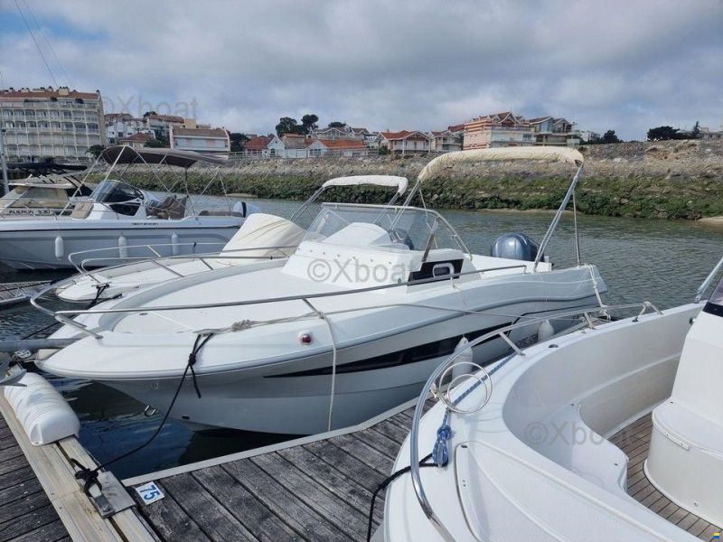 Pacific Craft 700 SUN CRUISER