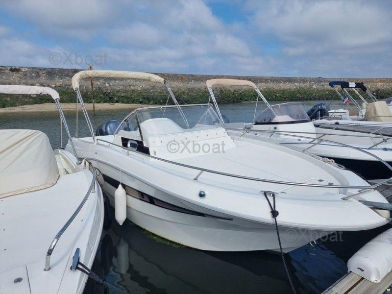 Pacific Craft 700 SUN CRUISER