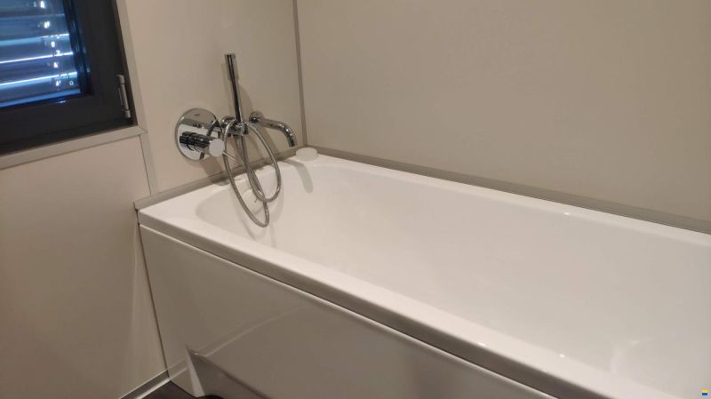 HOUSEBOAT SCHAB CAT 15x4,35