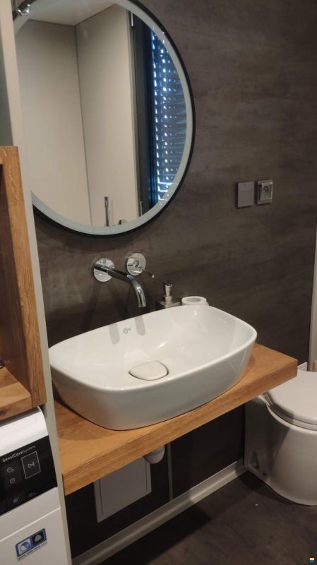 HOUSEBOAT SCHAB CAT 15x4,35