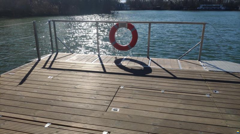 HOUSEBOAT SCHAB CAT 15x4,35