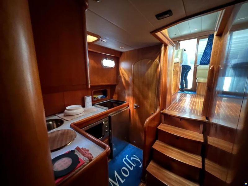 Cantieri Estensi 440 fly