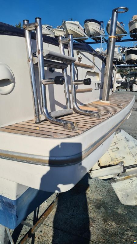 Beneteau ombrine 700