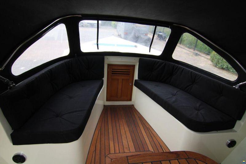 Steilsteven Sloep Unique 720