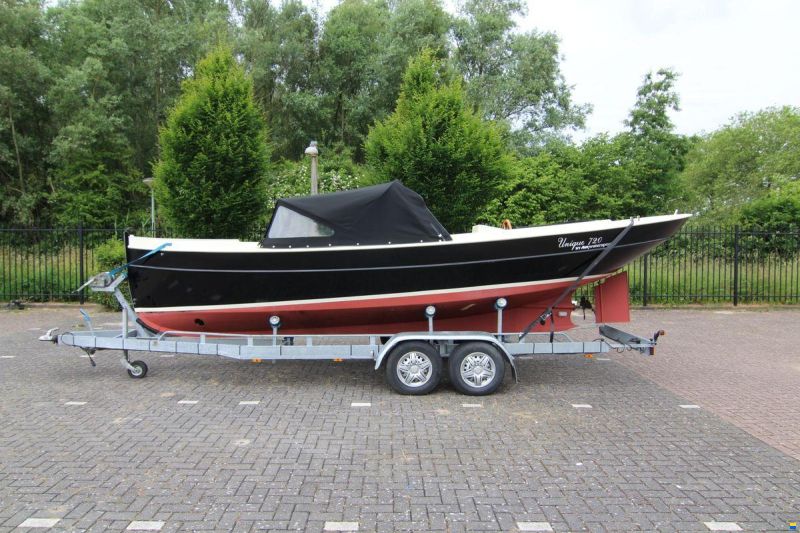 Steilsteven Sloep Unique 720