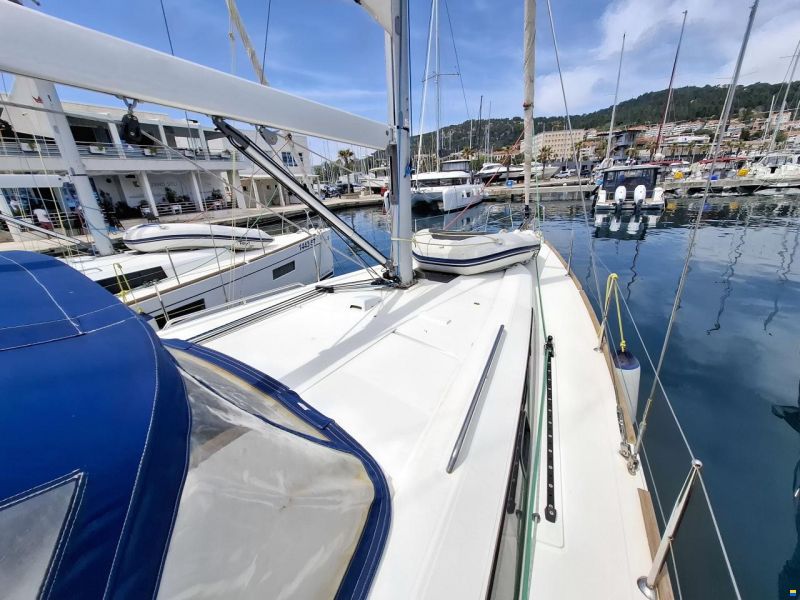 Beneteau Oceanis 38.1