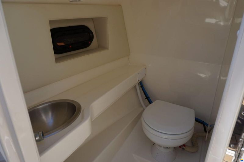 Sea Ray 250 SLX
