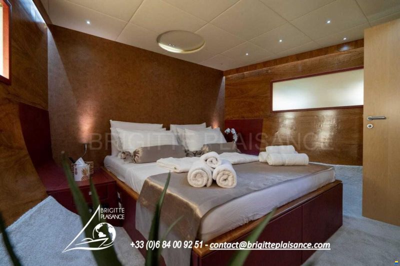 Fashion Yachts 68