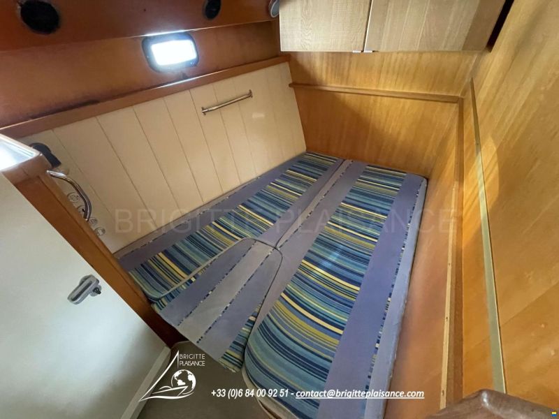 Ferretti ALTURA 422