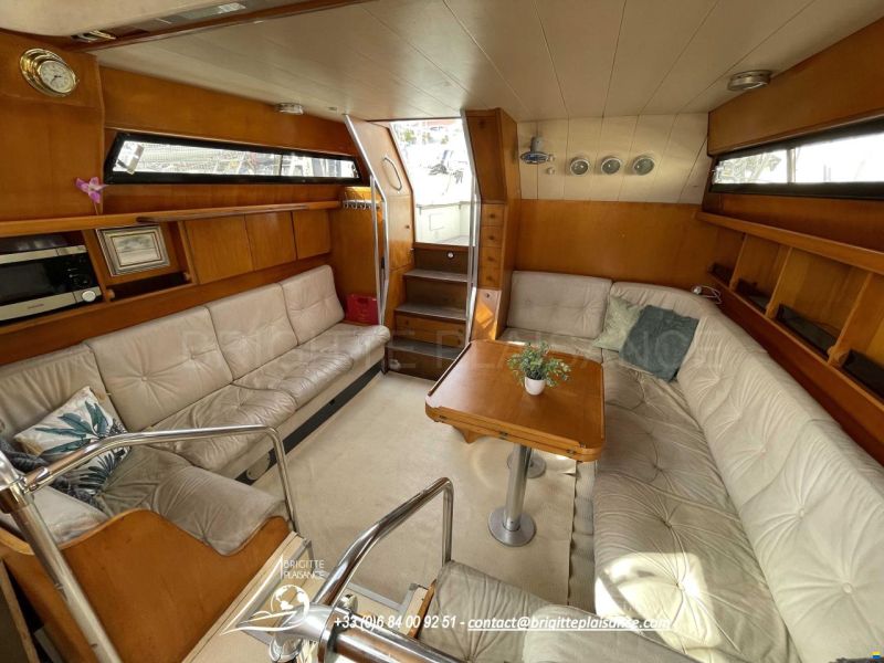 Ferretti ALTURA 422