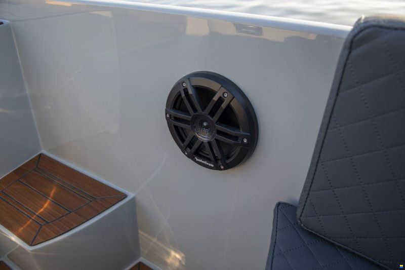 Lago Amore 570 Tender