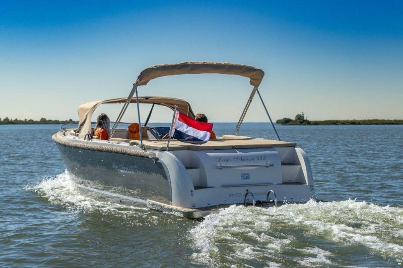 Lago Amore 733 Tender