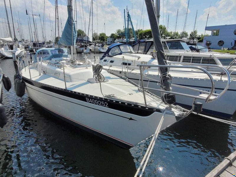 Spirit 32 image