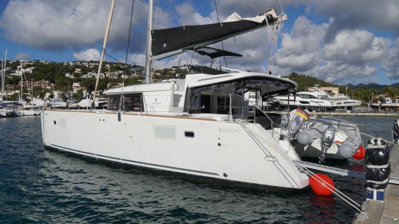 Lagoon 450 F